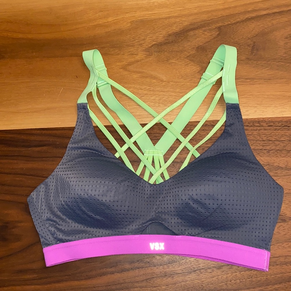 VSX SPORT - 34B Sports Bra